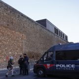 Nikola Sarkozi stigao u zatvor, počinje izdržavanje petogodišnje zatvorske kazne: Evo šta je sa sobom poneo u ćeliju (VIDEO) 5