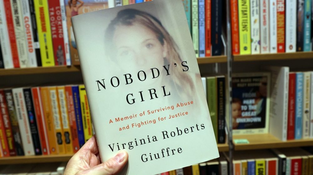 Objavljeni memoari žene koja je optužila princa Endrua i Epstina: Britanska kraljevska porodica u centru skandala 1