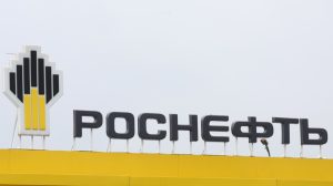 Nedavne američke sankcije protiv Rosnjefta nisu usmerene na nemačke podružnice to ruskog naftnog giganta, saopštilo je nemačko Ministarstvo ekonomije, koje ipak želi "dodatna pojašnjenja" od Vašingtona o budućnosti isporuka goriva.