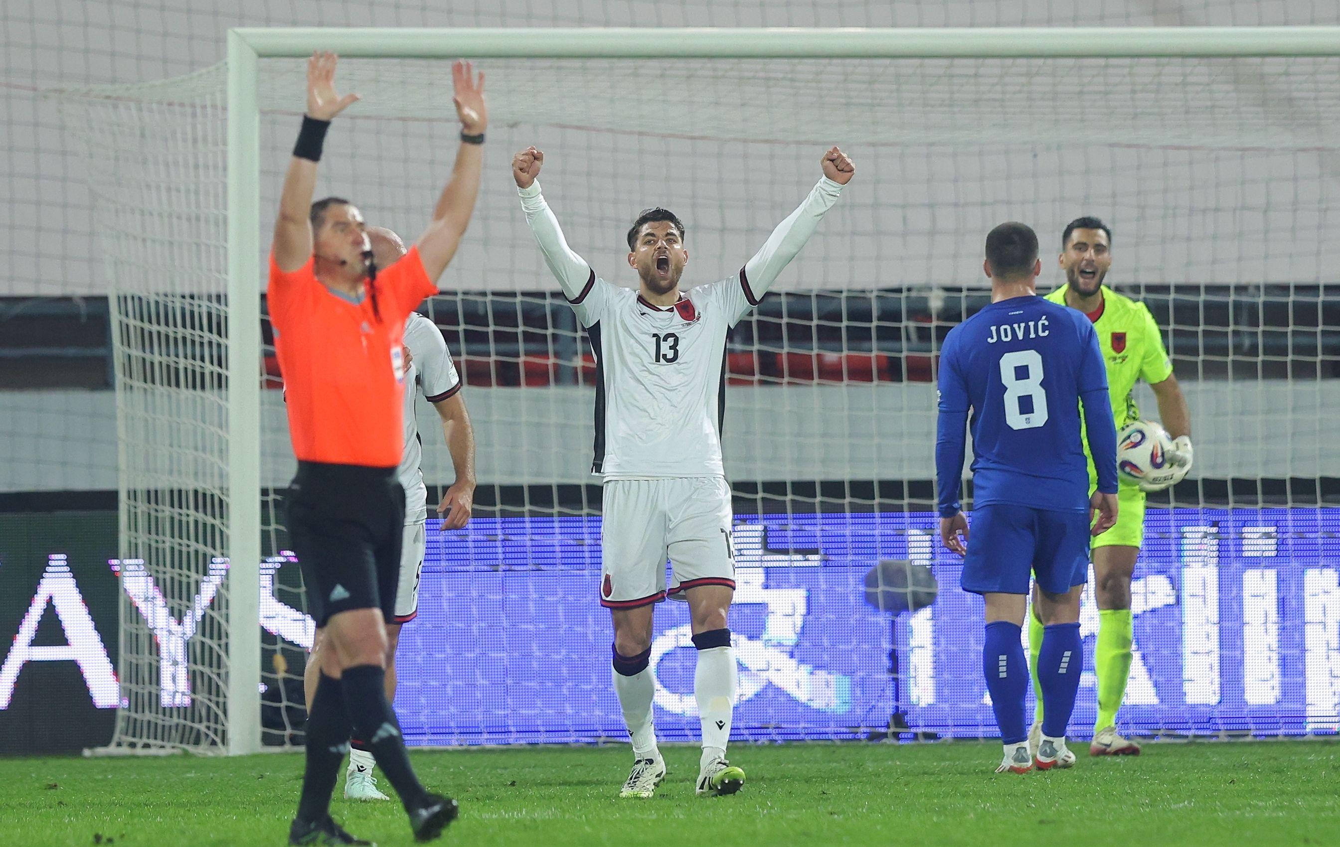 U borbi za baraž Srbija poražena od Albanije, ostavka Piksija 5 Albanci slave pobedu