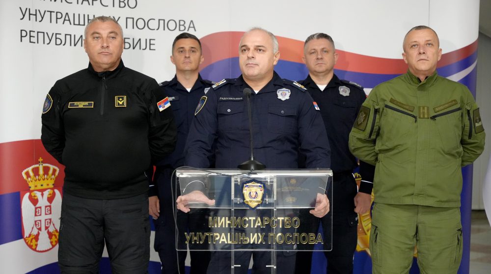 MUP: Na provladinim skupovima 167.800 građana, na ostalim - 2.300 1