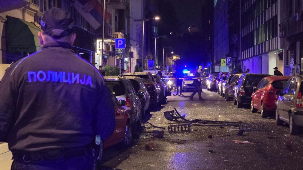 Jaka eksplozija u Kosovskoj ulici u Beogradu, policija na licu mesta