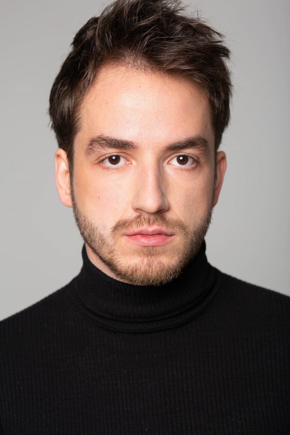 INTERVJU Tanasije Ćakić: O muškom mentalnom zdravlju je teško govoriti zbog nerealnih očekivanja koje stvara ideja o prosečnom muškarcu 3 INTERVJU Tanasije Ćakić: O muškom mentalnom zdravlju je teško govoriti zbog nerealnih očekivanja koje stvara ideja o prosečnom muškarcu 2