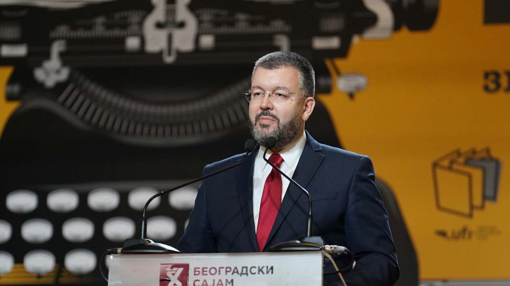Politikom se bavim dobrovoljno: Reagovanje Čedomira Antića 6