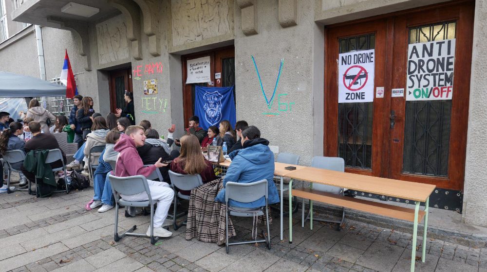 Nastavnici Pete gimnazije: Blokada bi bila prekinuta ako ministar razreši v. d. direktorku Danku Nešović 1