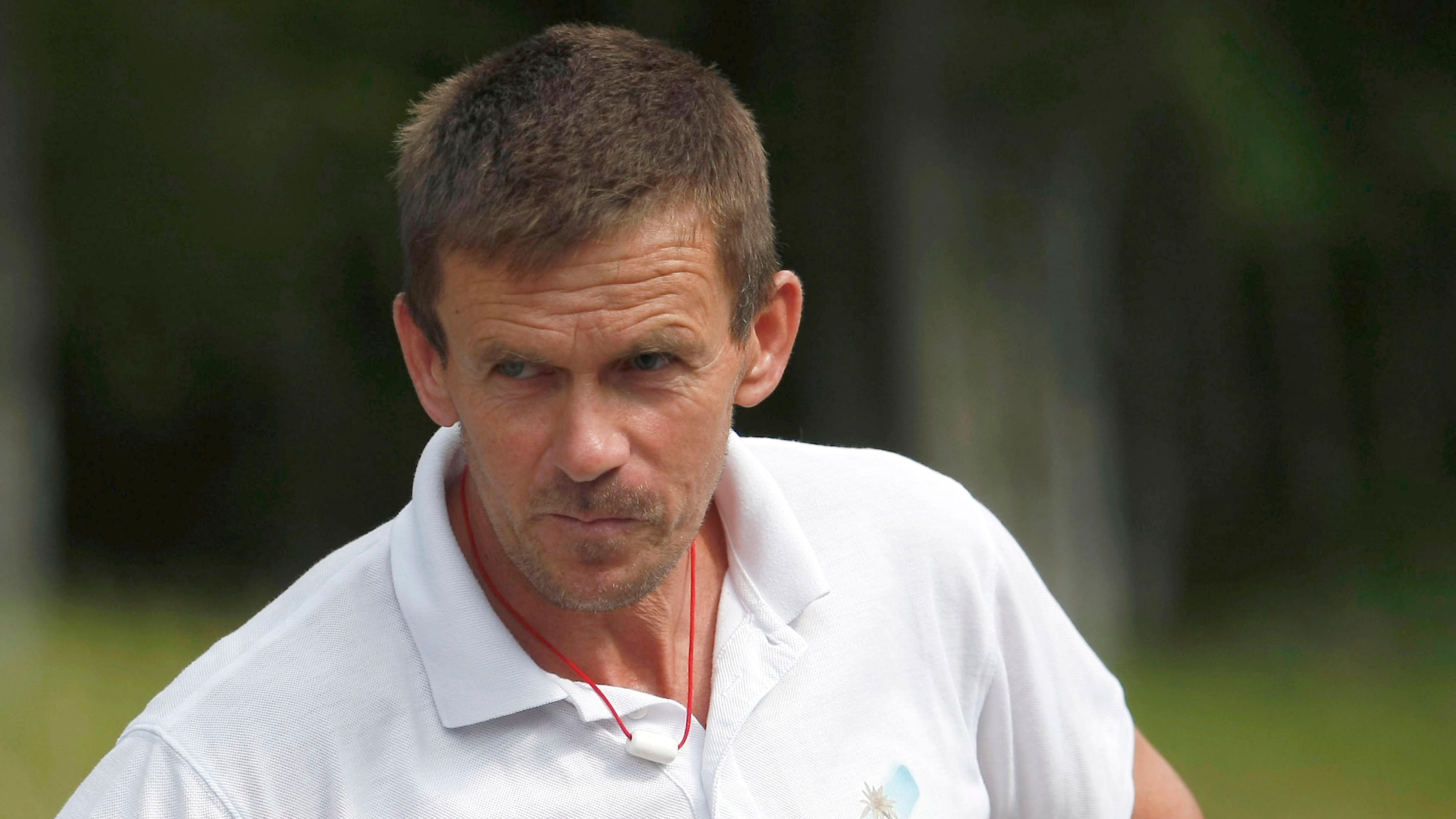 'Rođen da skija sa Everesta': Slovenac koji je izveo prvi spust sa krova sveta 10 Davo Karničar