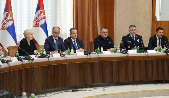 Danas sednica Vlade Srbije zbog NIS-a 4