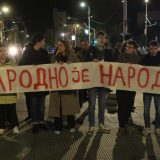 Nepoželjni u sali užičkog pozorišta 7