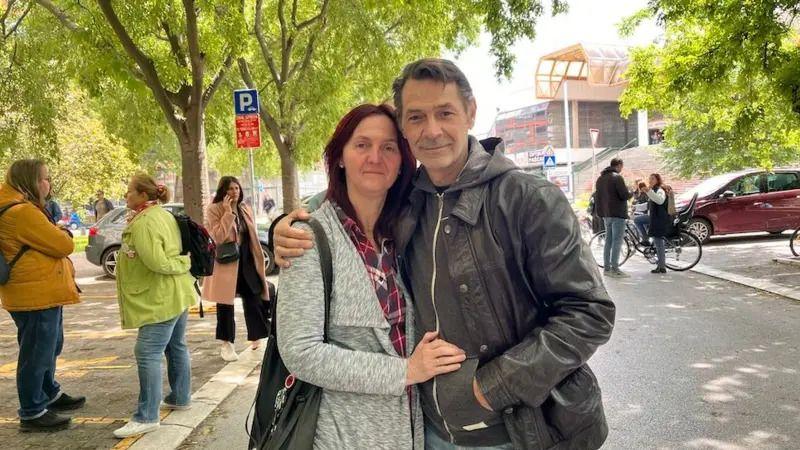 'Novosadska šestorka': Ukinut kućni pritvor i za preostalih troje aktivista 3 Majka Bilja i otac Aleksandar, roditelji Lazara Dinića