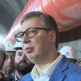 Vučić o navodnom prebijanju studentkinje: Niko je nije ni pipnuo, žao mi je zbog svih tih napada na policiju 5