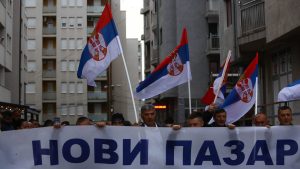 Portal A1 optužio je večeras policiju da je ometala rad njihove ekipe tokom izveštavanja sa skupa protiv blokada u Novom Pazaru.