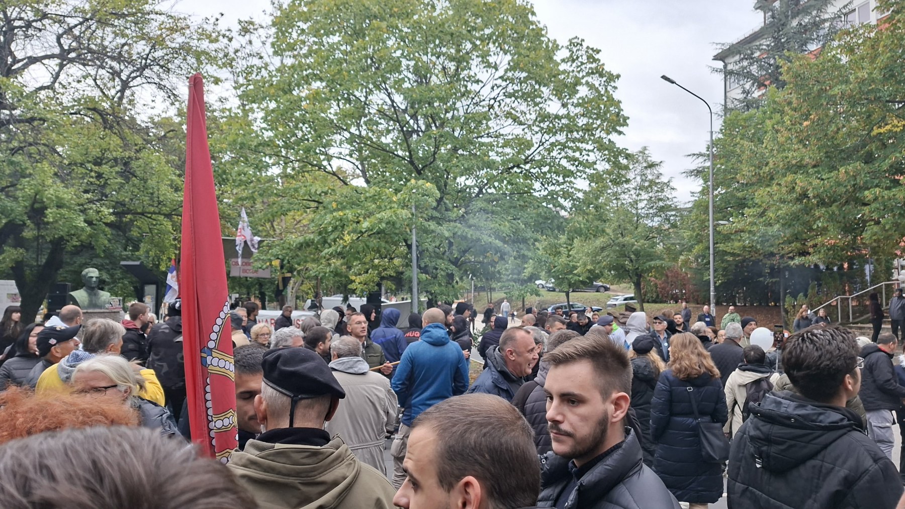 U toku je studentski protest: "Oslobođenje Bora - za čistiji grad i zdraviju budućnost dece" (FOTO/VIDEO) 3 Bor protest