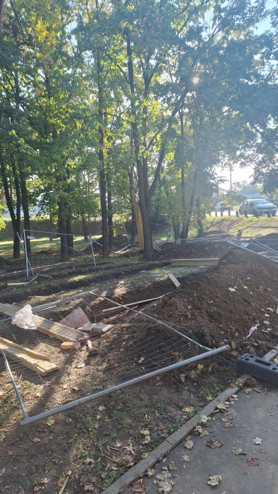 Beograd Ostaje pita: "Koja je svrha komunalnih ćaci stanica širom grada" 2 Caci Kasarna Terazije , Beograd Osaje