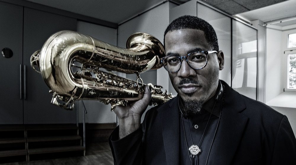 džejms brendon luis