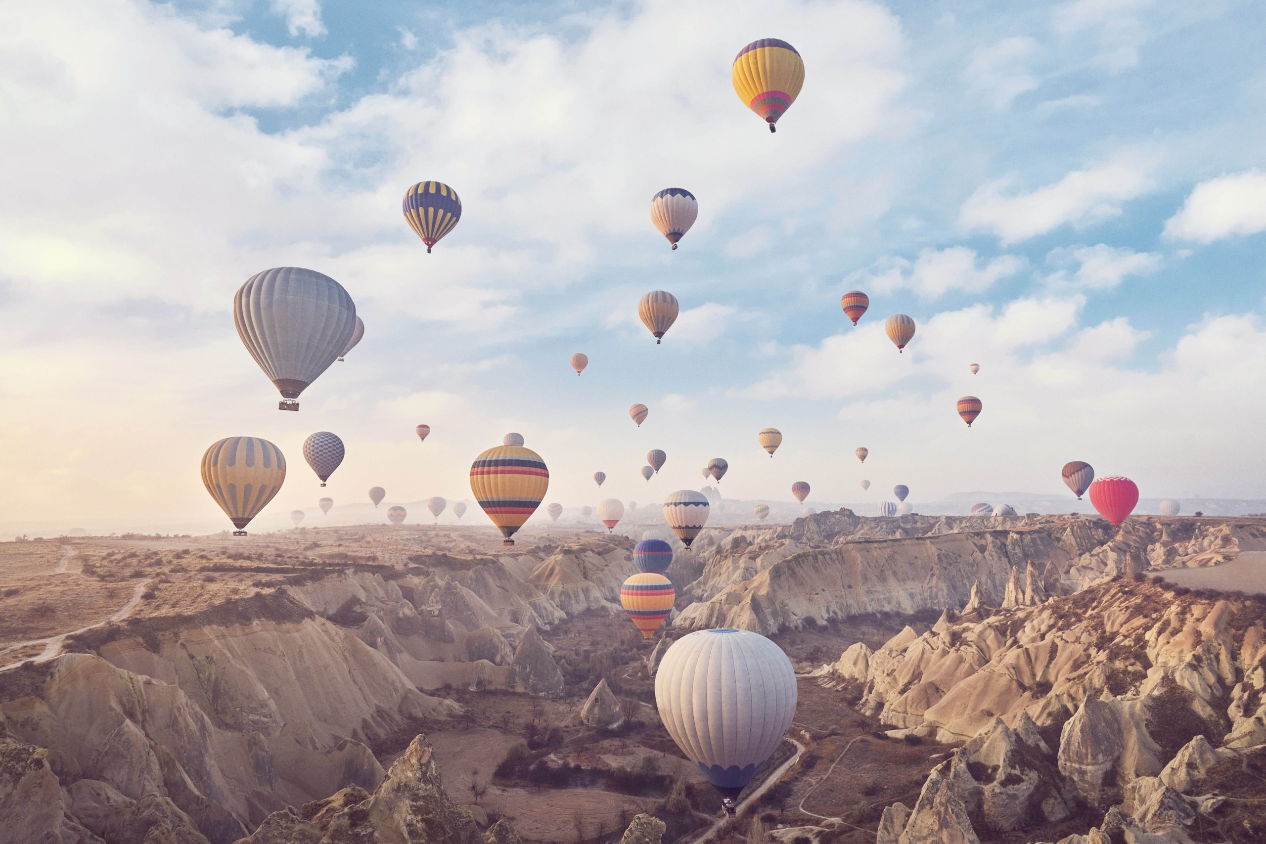 Kapadokija među najlepšim svetskim destinacijama: Selo Ortahisar na Forbsovoj listi za 2025. 2 Kapadokija među najlepšim svetskim destinacijama: Selo Ortahisar na Forbsovoj listi za 2025. 1