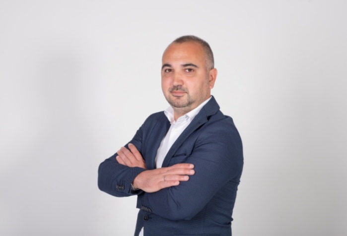 Tanović (POKS): Grejanje u Kragujevcu stalno kasni, ali je zato njegovo poskupljenje uvek redovno 2 Tanović (POKS): Grejanje u Kragujevcu stalno kasni, ali je zato njegovo poskupljenje uvek redovno 2