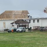 Nije se urušio plafon, već su se samo raspale armstrong ploče: Ilić, predsednik Opštine Knić o „dešavanju” u Domu kulture u Toponici 5