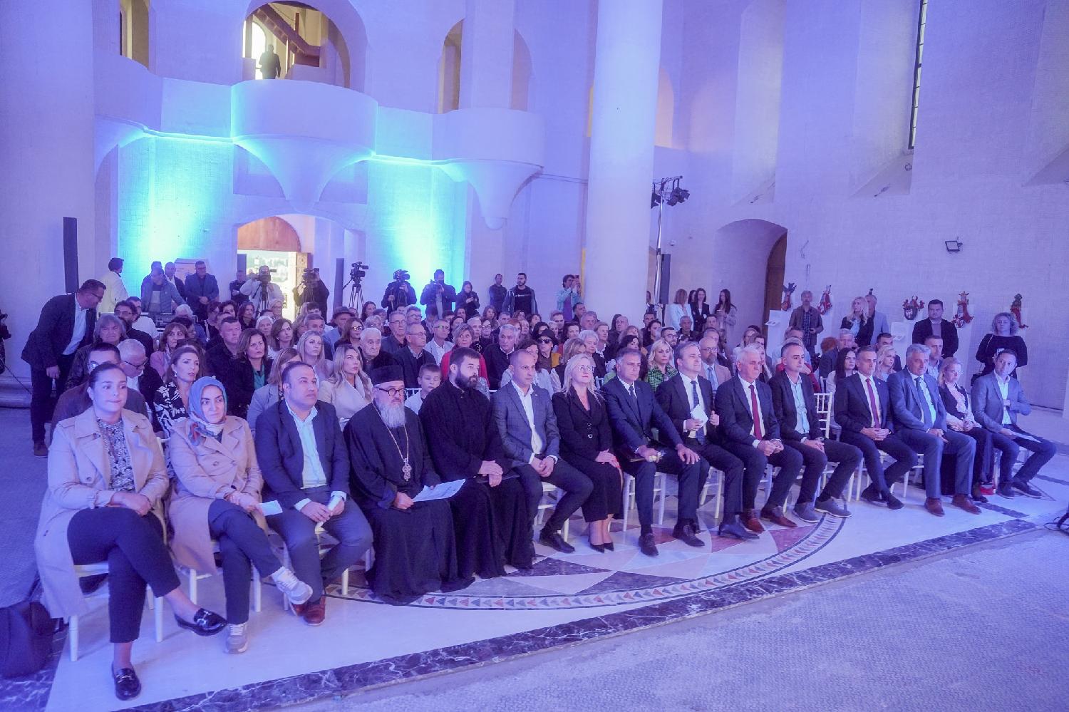 Selaković otvorio 106. "Šantićeve večeri poezije" u Mostaru (FOTO) 3