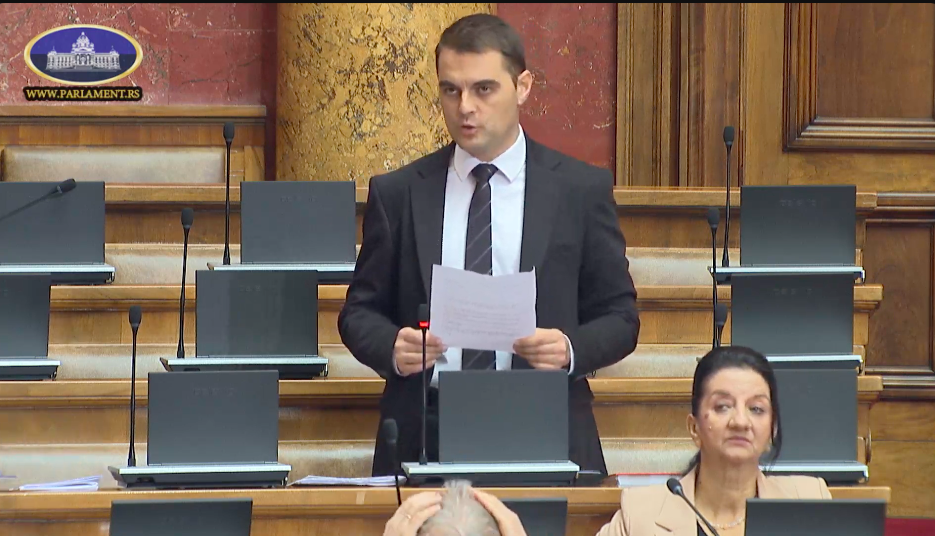Petrović (SRCE): Brnabić i Jovanov juče lagali o radnicima zatvorene fabrike Kentaur 11