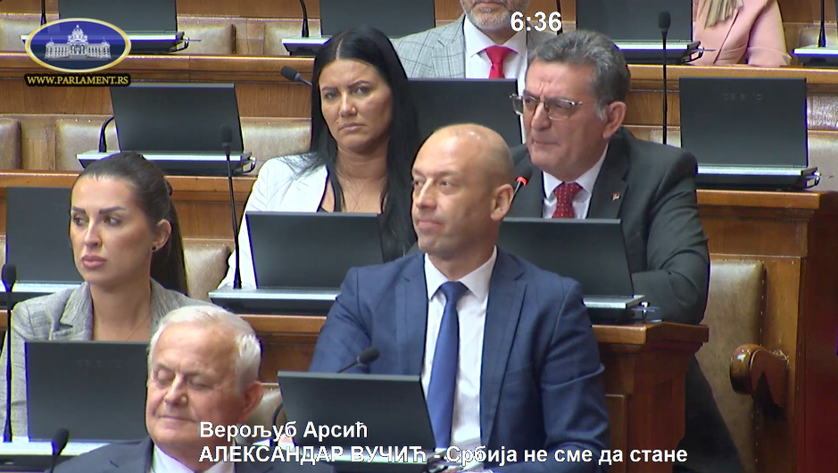 Završena sednica Skupštine: Đilas i Aleksić izazvali buru kod naprednjaka, poslanici i o Borisu Bratini kao Vulverinu, Velji Nevolji... (VIDEO) 7