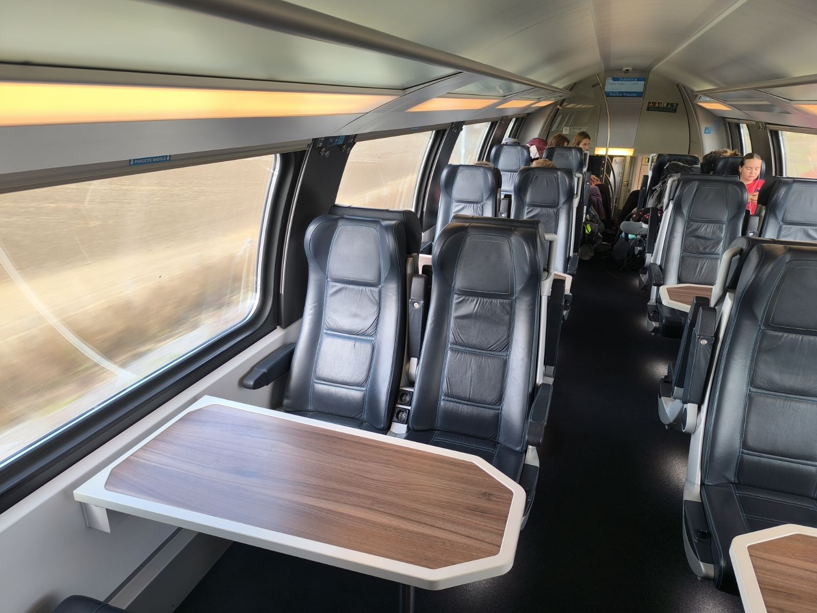 Reporteri Danasa na prvoj vožnji Sokolom do Subotice: "Bliski susret" sa direktorom "Srbija voza" i neprijatno iznenađenje na odredištu 3 Reporteri Danasa na prvoj vožnji Sokolom do Subotice: "Bliski susret" sa direktorom "Srbija voza" i neprijatno iznenađenje na odredištu 2