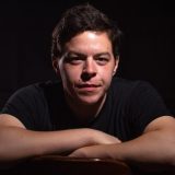 Glumac Srđan Kner: Uhapsili su me iako ništa nisam uradio, samo da bi ispunili kvotu, a oni koji su napadali policiju i dalje su nepoznati 9