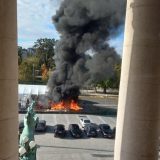 Požar u šatorima kod Skupštine Srbije u Beogradu 3