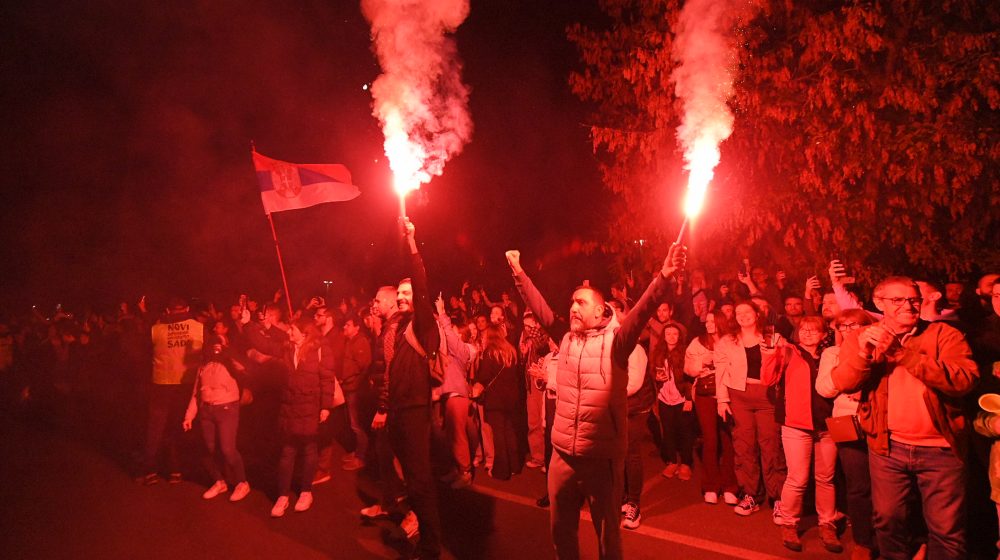 "Kad stoji uz Vučića, EU danas rizikuje više nego što dobija": Poljski mediji uoči komemorativnog skupa u Novom Sadu 1