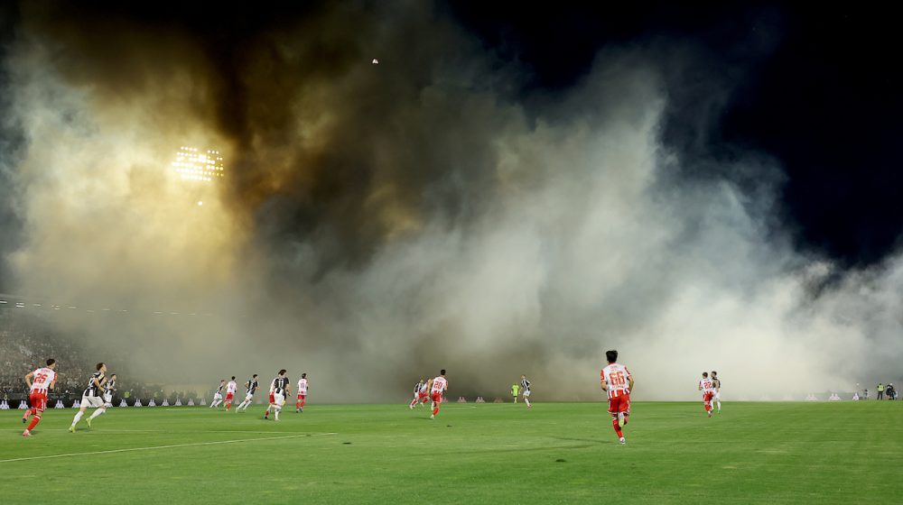 Večiti derbi bakljada