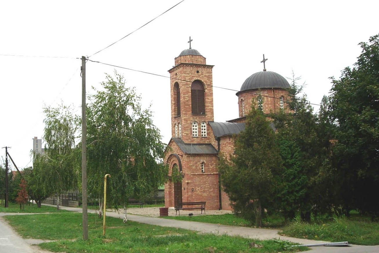 "SNS sprema lažnu studentsku listu, prva na spisku je gospođa od 70 godina": Naprednjaci dele med i drva pred izbore u Sečnju 4 "SNS sprema lažnu studentsku listu, prva na spisku je gospođa od 70 godina": Naprednjaci dele med i drva pred izbore u Sečnju 3