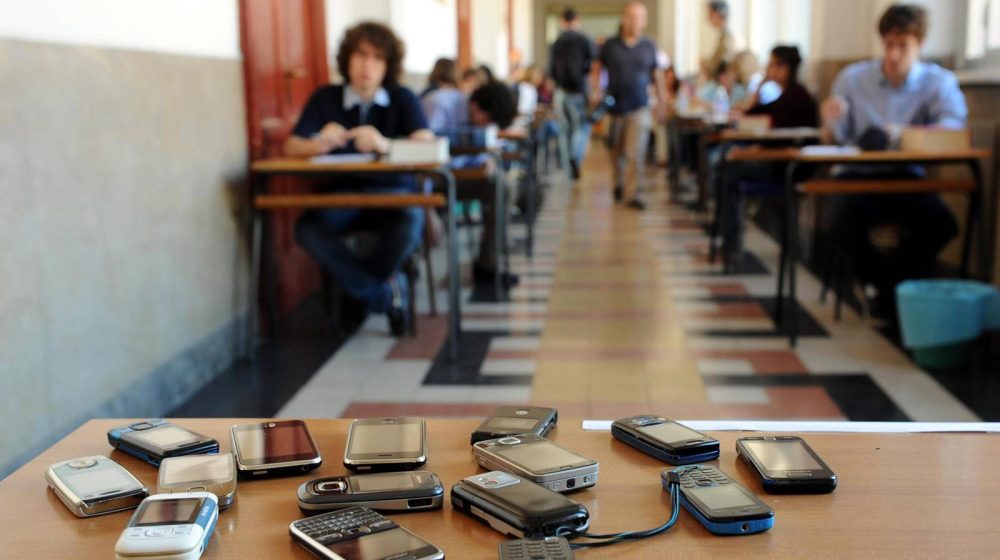 zabrana mobilnih telefona u školama u Zagrebu