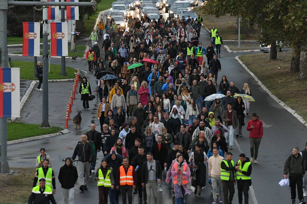 Komemorativna šetnja u Beogradu u slikama (FOTO) 2 Komemorativna šetnja u Beogradu u slikama (FOTO) 2