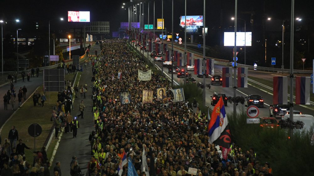 Završene komemorativne šetnje širom Srbije: Studenti pozvali na novi skup 1. novembra (VIDEO, FOTO) 1