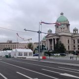 Nepoznate osobe proširuju Ćacilend u prisustvu policije 1