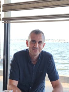 Opštinska izborna komisija proglasila je validnom izbornu listu studenata, građana i opozicije "Ujedinjeni za Negotin". Ova najšira koalicija "svih koji misle da Negotin može i mora bolje", biće pod rednim brojem dva i neće imati nosioca liste, a prvi na listi je Slađan Mihajlović, profesor.