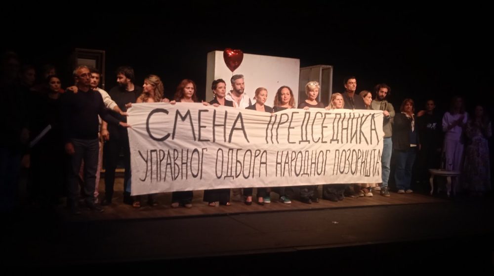 „Narodno pozorište ste vi“: Glumci podsetili na 1941. i najavili štrajk večeras na sceni "Raša Plaović" 1