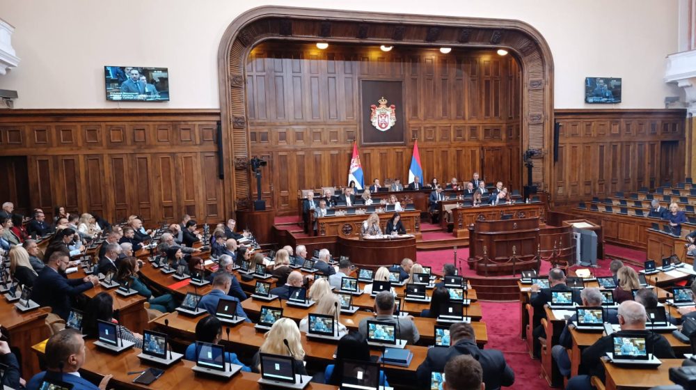 Šta su danas poslanici pitali ministre? 1