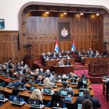 Skupština Srbije nastavila rad: Poslanici o Generalštabu, Titovom Maršalatu i sovama ušarama 5