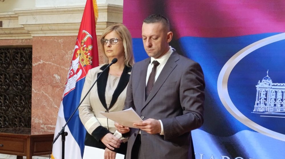 "Koje ste vi nacionalnosti?": SDA Sandžaka oštro osudila odluku Zukorlićeve stranke da ne podrži usvajanje Rezolucije o Srebrenici 1