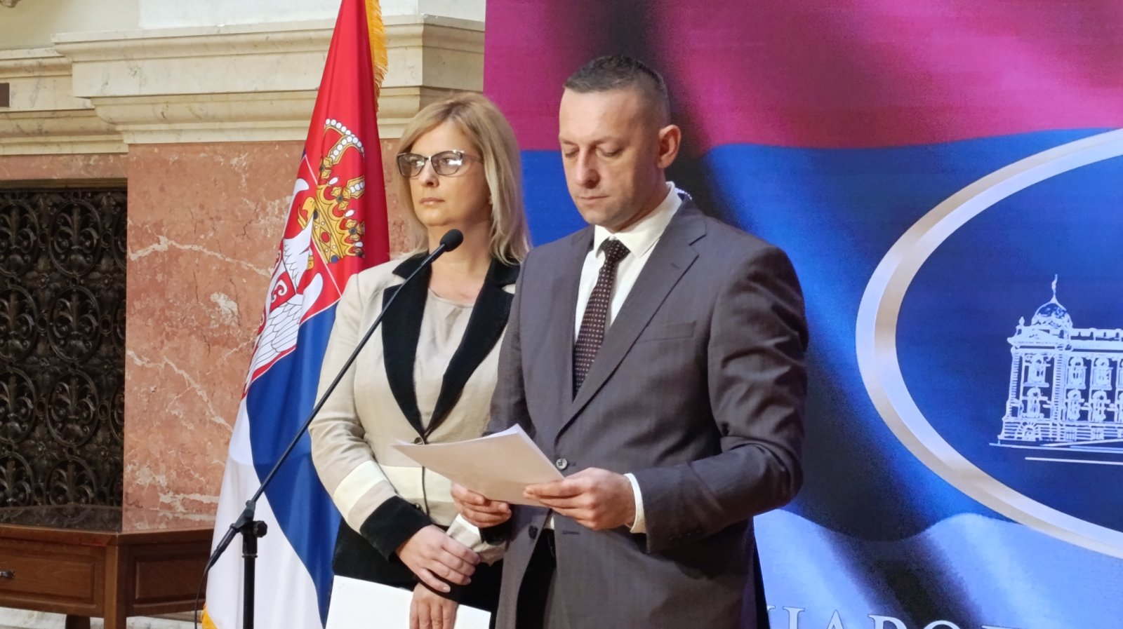 Završen drugi dan zasedanja Skupštine: Sutra nastavak i pitanja Vladi (VIDEO/FOTO) 7