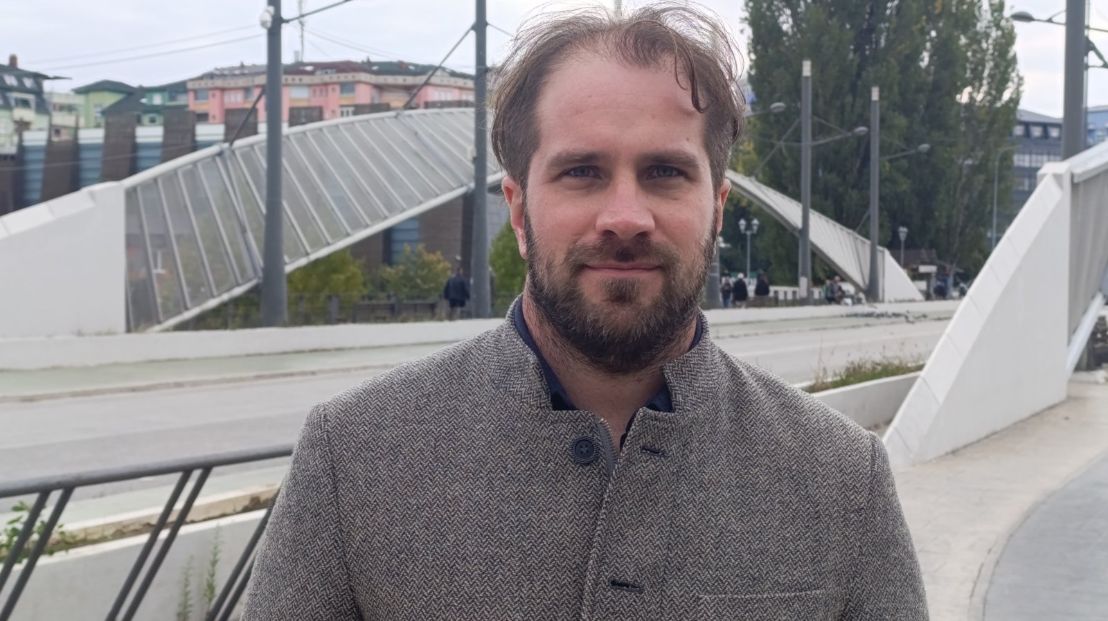 Kurti želi da formira vladu, ali ne može, opozicija može, ali neće: Realnost su novi izbori na Kosovu 2 Kurti želi da formira vladu, ali ne može, opozicija može, ali neće: Realnost su novi izbori na Kosovu 2