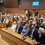 Usvojen rebalans budžeta u novosadskom parlamentu: Odbijen predlog opozicije da se osudi policijsko nasilje 8