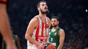 Košarkaši Crvene zvezde pobedili su na gostovanju Beč rezultatom 98:82 (22:18, 24:28, 21:18, 31:18) u okviru osmog ABA lige.