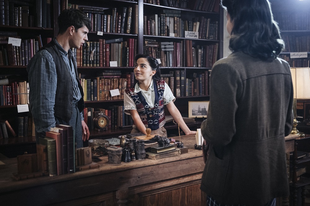 Pet razloga zašto ne smete da propustite novu seriju „Knjižar" 2 Pet razloga zašto ne smete da propustite novu seriju „Knjižar" 1