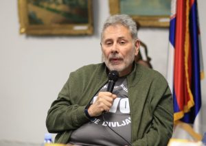 "Ne, 'Retko te viđam s devojkama' nije gej pesma": Zdenko Kolar otkriva male istine o velikim Idolima 21