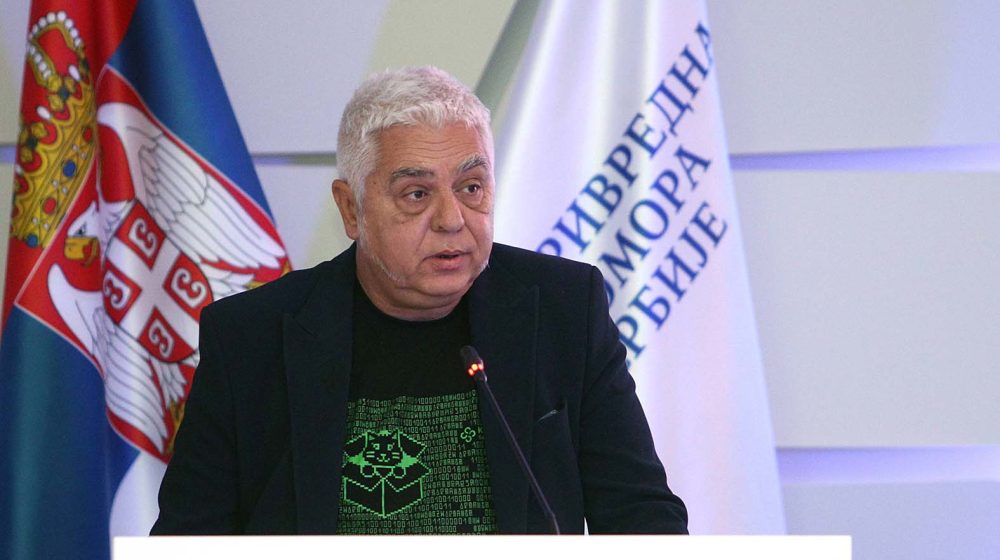 Zborovi građana Novog Sada zatražili hitnu ostavku ministra Bratine zbog pretnji studentima 1