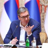 Vučić se danas ponovo obraća – na godišnjoj konferenciji 4