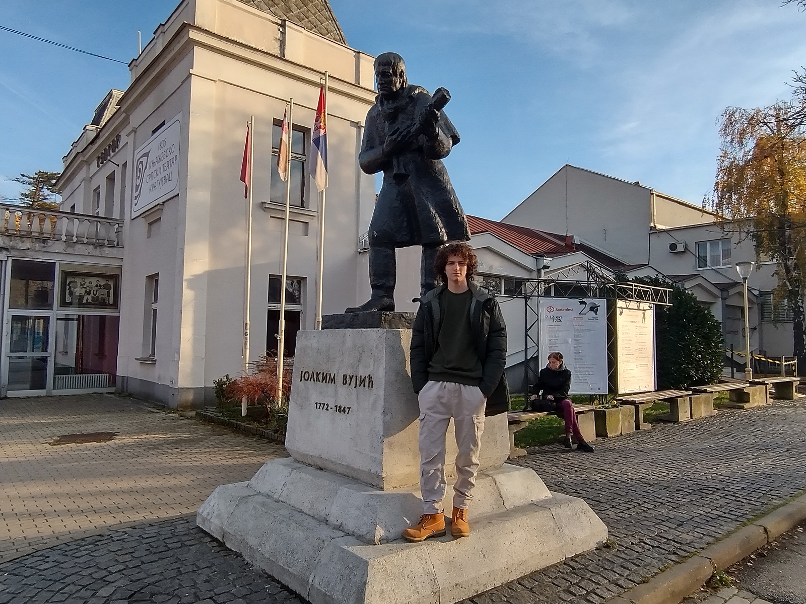 „Hteo je da bude fudbaler, a sada je ‘Hajduk u Beogradu’: Razgovarali smo sa Todorom Jovanovićem, dečakom iz Kragujevca koji osvaja film“ 4