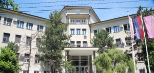 Neformalna grupa nastavnika osudila suspendovanje sekretarke Medicinskog fakulteta u Beogradu 1