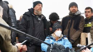 Ko su veterani koji čuvaju Dijanu Hrku? 14